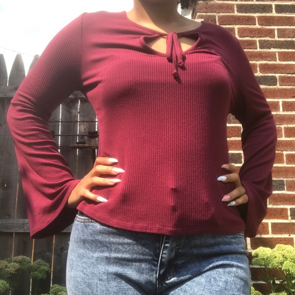 Light Sweater-Top - Picture 5 of 6